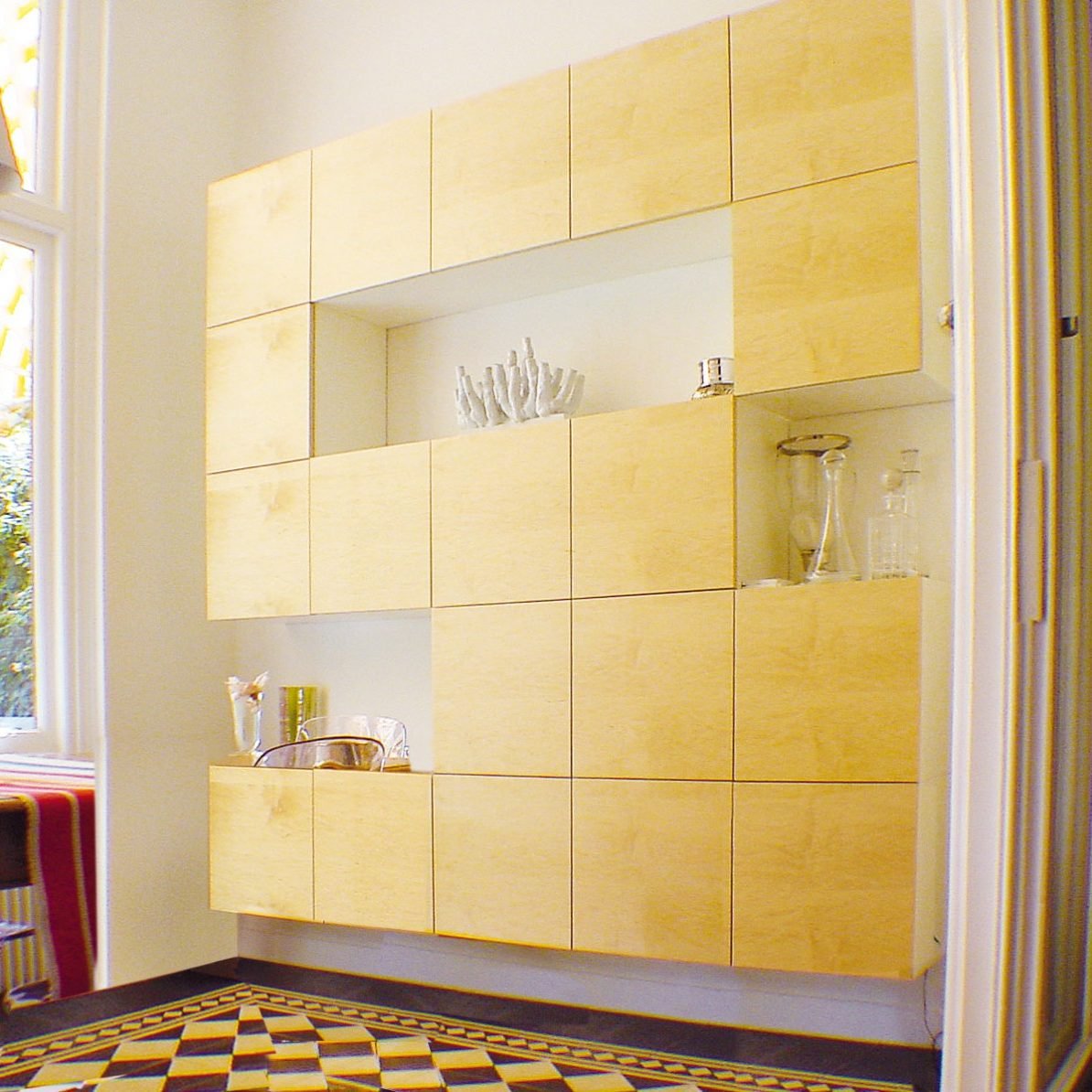 Hangende-wandkast-esdoorn-spuitwerk-Covers