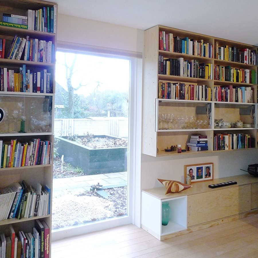 Inrichting woonhuis Rijen in underlayment en mahonie