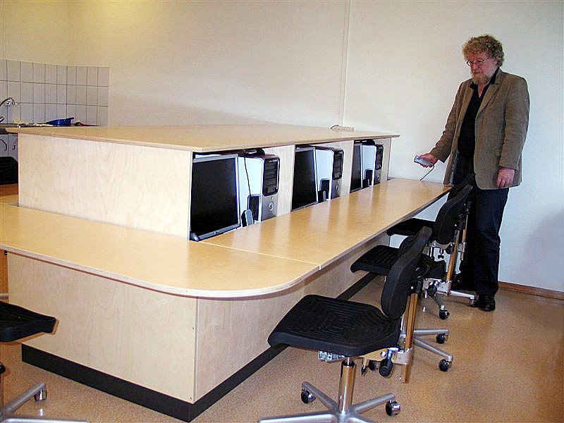 Multifunctioneel meubel voor cursus en vergaderen
