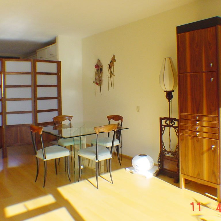 Interieur-ontwerp Van der Kuijl in noten, massief en fineer